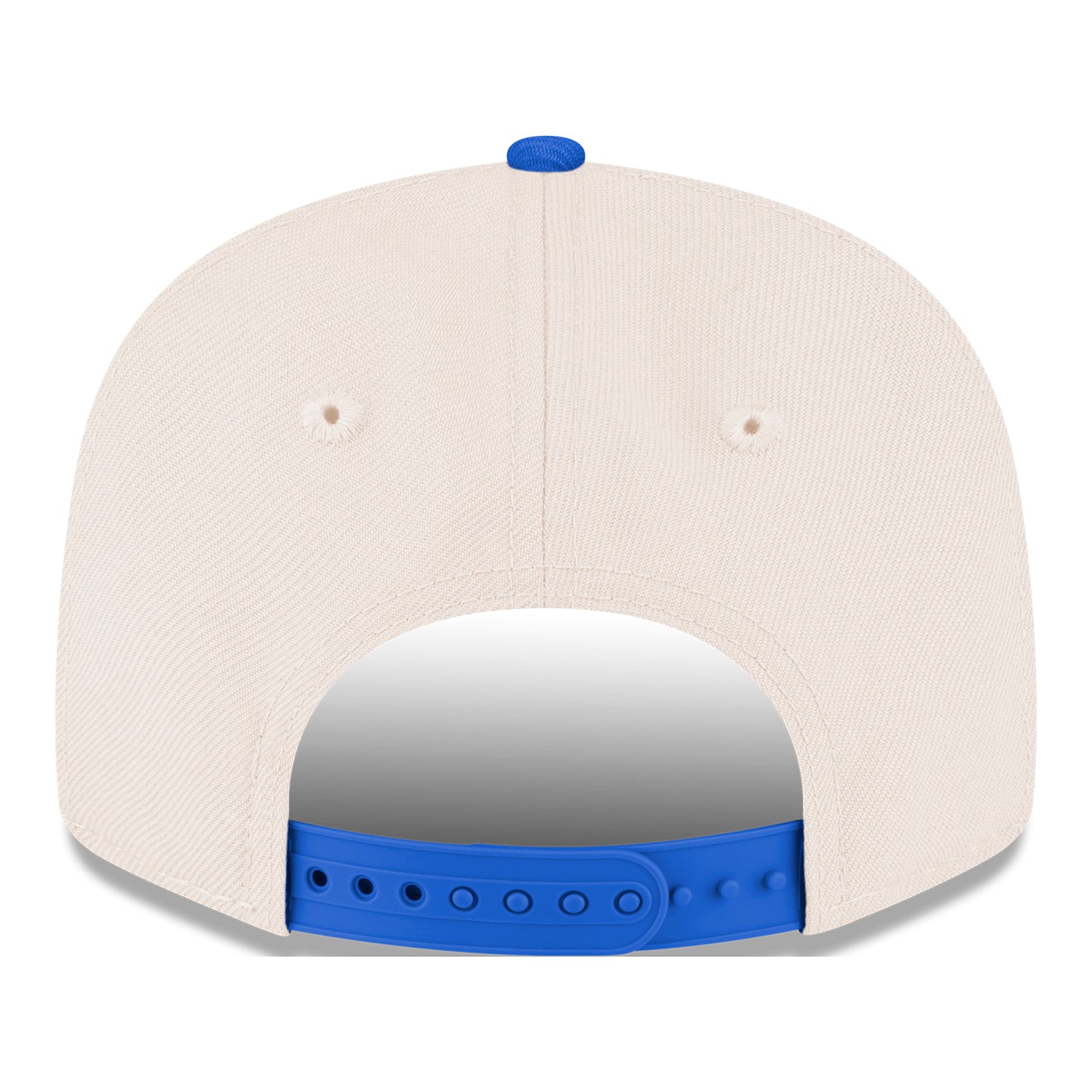 New Era 9FIFTY Primary Logo Snapback Hat In White - Back View