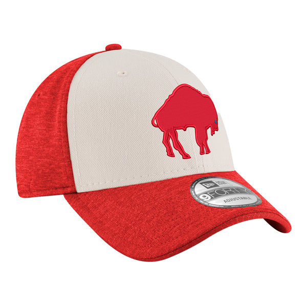 New Era 9FORTY Retro Shadow Hat In Red - Front Right View