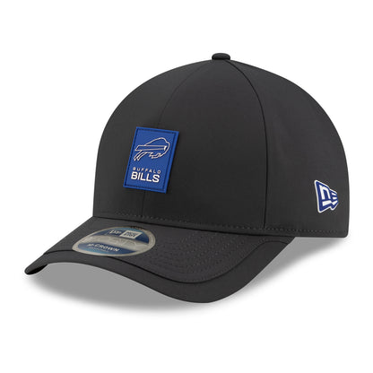 Buffalo Bills New Era Sideline Cold Weather 9FORTY M-Crown Hat In Black - Front Side View